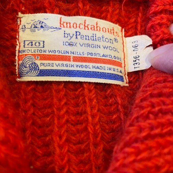 Vintage Knockabouts by Pendleton Red Zip-Up Sweater Jacket, Size 40 - Picture 6 of 12